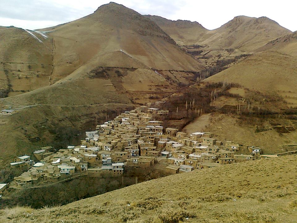 زندگی سخت و مشقت بار مردمان روستای تخته