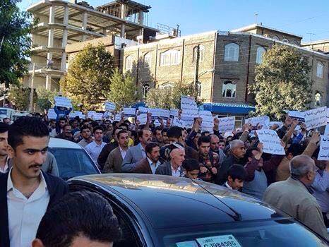 بازداشت ۱۲ تن در تظاهرات مسالمت آمیز سردشت