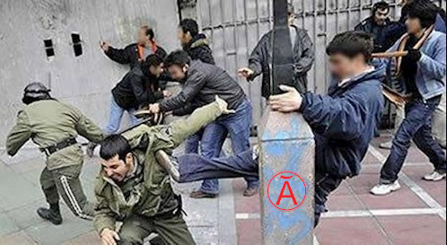 زخم باز و درد بی‌درمان (زندگینامه شماره ۷)